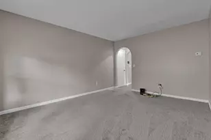 1417 Fahy Dr, Columbus, OH 43223 - Photo 5