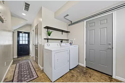 144 Miami Avenue, Columbus, OH 43203 - Photo 7