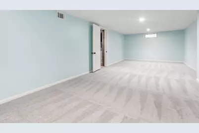 2488 McGuffey Road, Columbus, OH 43211 - Photo 25