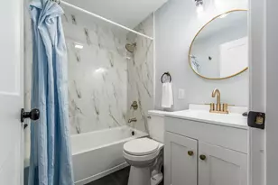 2488 McGuffey Rd, Columbus, OH 43211 - Photo 19