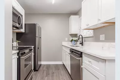 2488 McGuffey Road, Columbus, OH 43211 - Photo 5