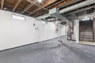 2488 McGuffey Rd, Columbus, OH 43211 - Photo 27