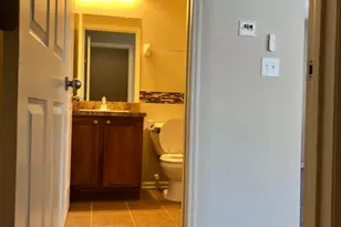 952 Hartford Village Blvd, Columbus, OH 43228 - Photo 15