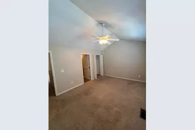 952 Hartford Village Boulevard, Columbus, OH 43228 - Photo 31