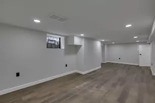 2227 Zollinger Rd, Columbus, OH 43221 - Photo 31