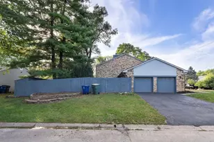 2687 Snouffer Rd, Columbus, OH 43235 - Photo 57