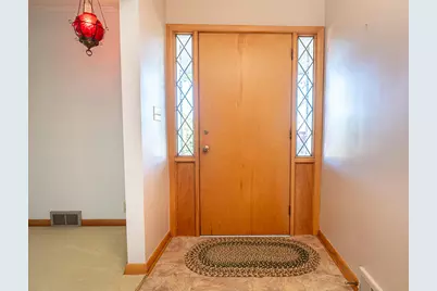 1681 Knob Hill Drive, Coshocton, OH 43812 - Photo 5