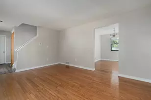 3955 Daffodil Dr, Columbus, OH 43230 - Photo 7