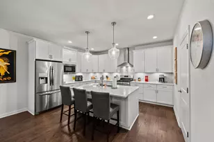 7678 Gateway Blvd, Powell, OH 43065 - Photo 11