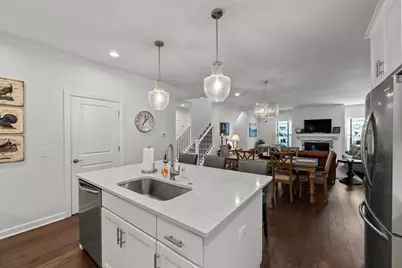 7678 Gateway Boulevard, Powell, OH 43065 - Photo 13