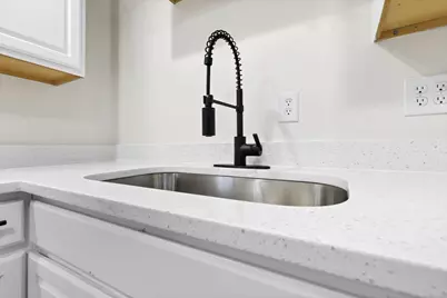 720 W Hubert Avenue, Lancaster, OH 43130 - Photo 17