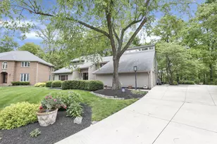 8292 Breckenridge Way, Columbus, OH 43235 - Photo 7