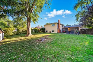 2627 Hubbell Rd, Columbus, OH 43232 - Photo 29