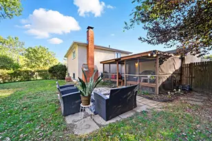 2627 Hubbell Rd, Columbus, OH 43232 - Photo 33