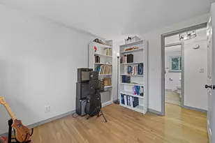 2627 Hubbell Rd, Columbus, OH 43232 - Photo 17