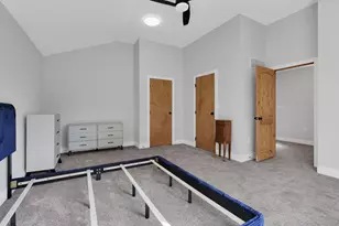 2625 Clybourne Rd, Columbus, OH 43231 - Photo 35