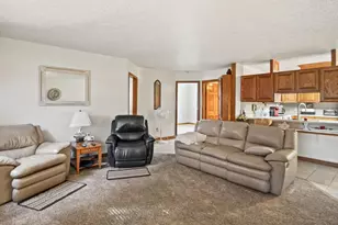 8285 Old River Rd, Philo, OH 43771 - Photo 9