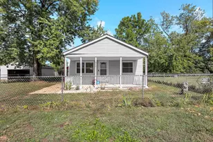 868 Lawndale Ave, Columbus, OH 43207 - Photo 1