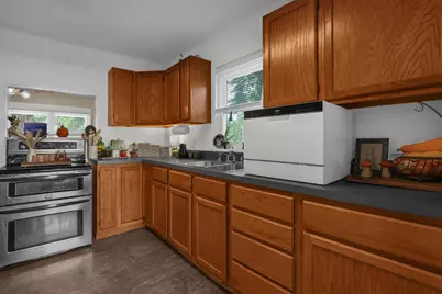 868 Lawndale Avenue, Columbus, OH 43207 - Photo 15