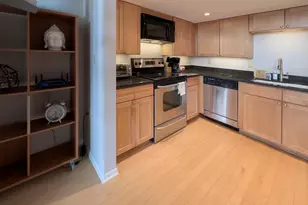 110 N 3rd St, Columbus, OH 43215 - Photo 13