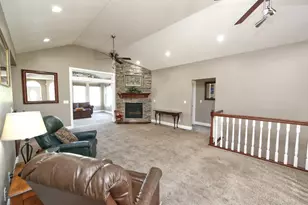 55 Wildwood Ln W, Mount Vernon, OH 43050 - Photo 3