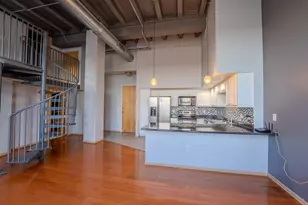 110 N 3rd St, Columbus, OH 43215 - Photo 3