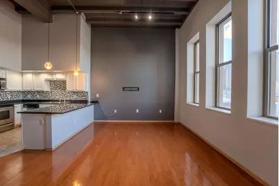 110 N 3rd Street #606, Columbus, OH 43215 - Photo 1