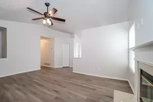 1087 Lavender Ln, Columbus, OH 43207 - Photo 5