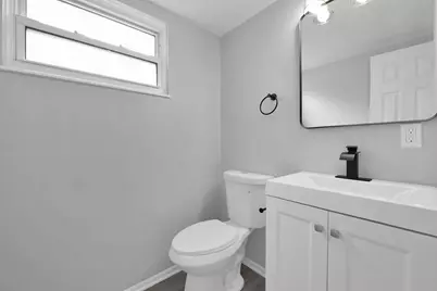 3302 Sundale Road, Columbus, OH 43232 - Photo 9