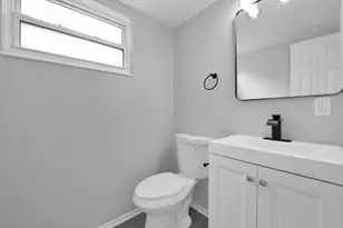 3302 Sundale Rd, Columbus, OH 43232 - Photo 9