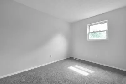 3302 Sundale Road, Columbus, OH 43232 - Photo 13