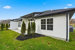3446 Jamestown Dr, Zanesville, OH 43701 - Photo 11