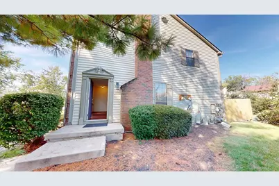 5294 Brandy Oaks Lane, Columbus, OH 43220 - Photo 1