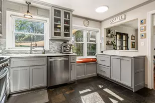 1535 Doone Rd, Columbus, OH 43221 - Photo 11