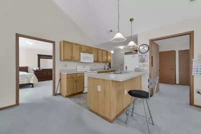 6813 Ridge Rock Drive #14, New Albany, OH 43054 - Photo 5