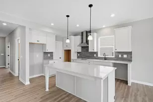 5737 Shadowfair Ln, Powell, OH 43065 - Photo 13