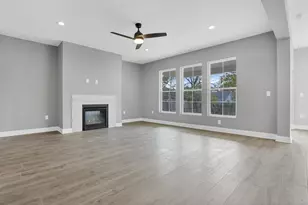 60 Oak St, Delaware, OH 43015 - Photo 5