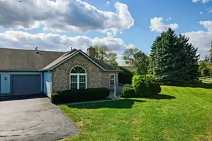 3820 Falls Cir Dr, Hilliard, OH 43026 - Photo 5