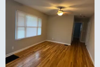 886 Carolyn Avenue, Columbus, OH 43224 - Photo 9