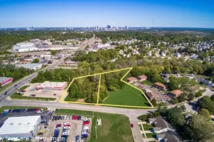 2210 October Ridge Dr, Columbus, OH 43223 - Photo 1