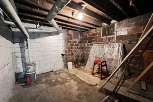 227 Pine St, Coshocton, OH 43812 - Photo 31