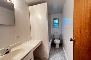 223 Pine St, Coshocton, OH 43812 - Photo 7