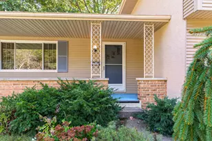 6496 Hearthstone Ave, Columbus, OH 43229 - Photo 3