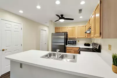 860 Village Drive, Delaware, OH 43015 - Photo 13