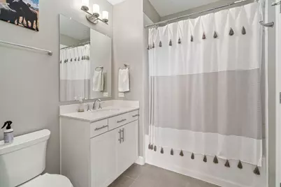 250 W Spring Street #326, Columbus, OH 43215 - Photo 17