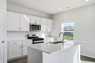 406 Garnet Rnch Dr, Delaware, OH 43015 - Photo 11