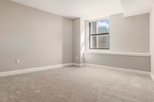 50 W Broad St, Columbus, OH 43215 - Photo 11