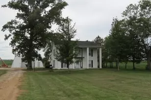 13525 Clarksburg Pike, New Holland, OH 43145 - Photo 1