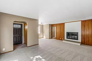 2676 Tudor Road Rd, Columbus, OH 43209 - Photo 5