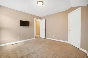 8393 Coldwater Dr, Powell, OH 43065 - Photo 71